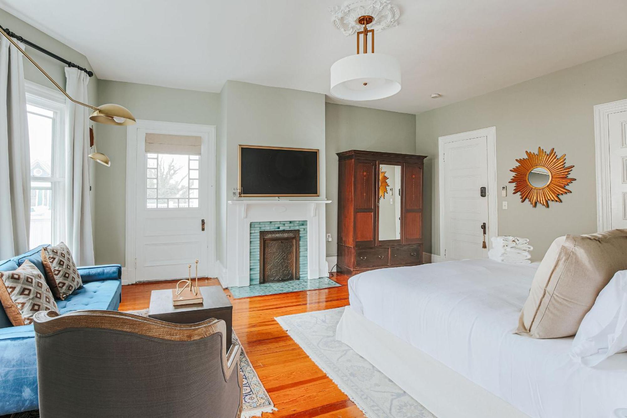 The Historic Berkeley Place Staunton Habitación foto